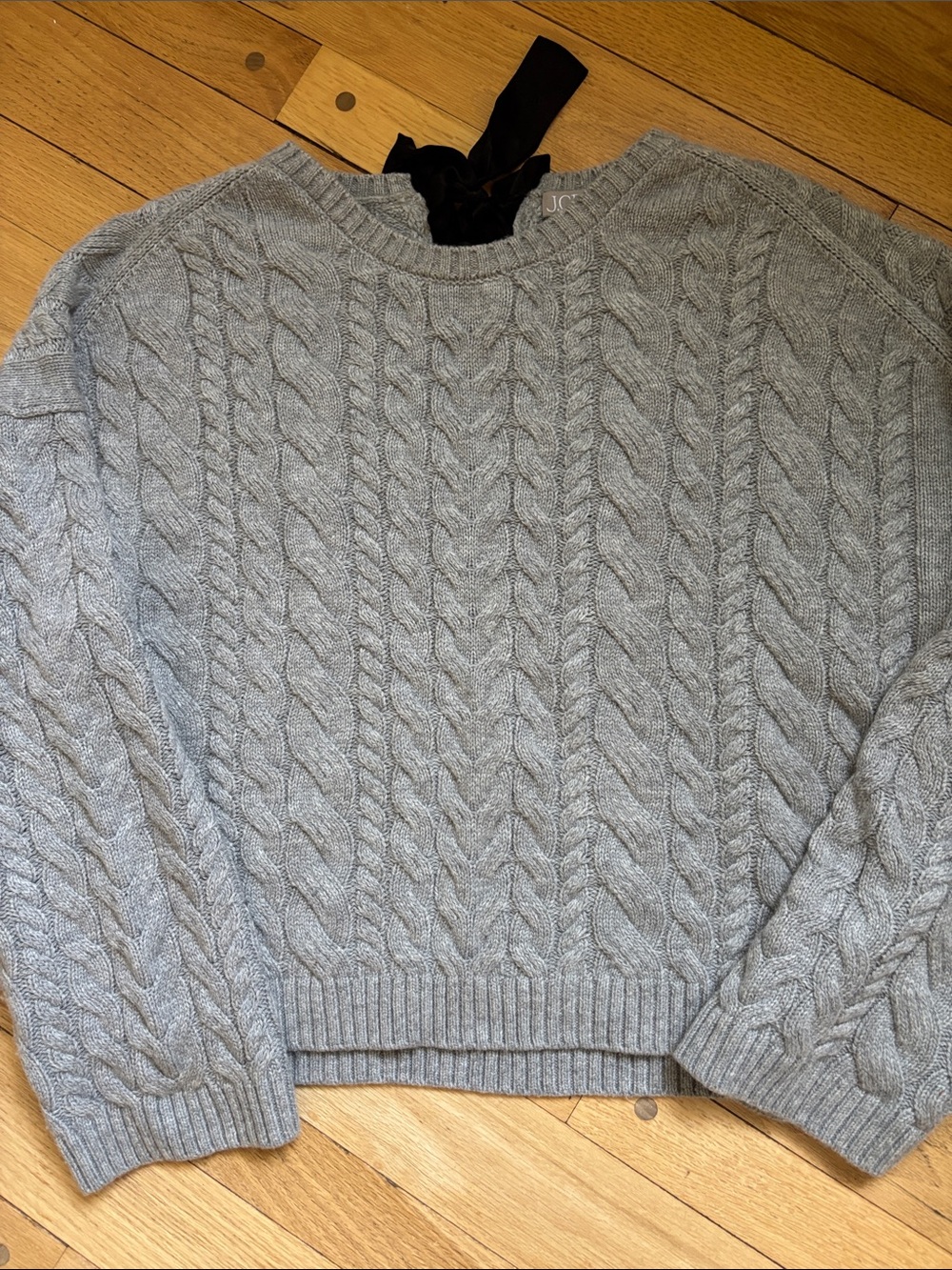 J. Crew Heathered Gray Cable Knit Lambswool Sweater Black Bow Tie Back M